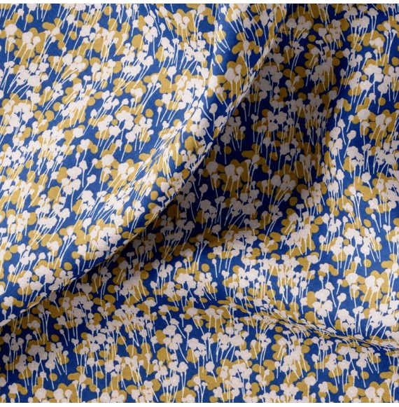 Tissu-coton-bleu-fleuri-rose