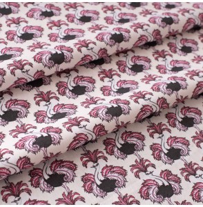 Tissu-coton-blanc-autruche