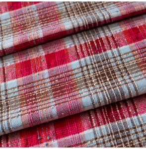 Tissu-aspect-laine-tartan-rouge-et-bleu-made-in-France