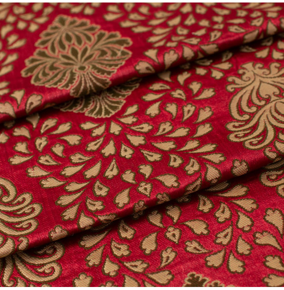 Stof-brokaat-90cm-groen-rood-en-goud
klassiek-patroon