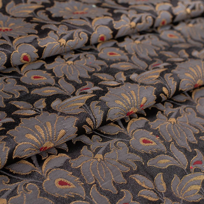 Stof-brokaat-90cm-zwart-grijs-en-goud-met-bloemen