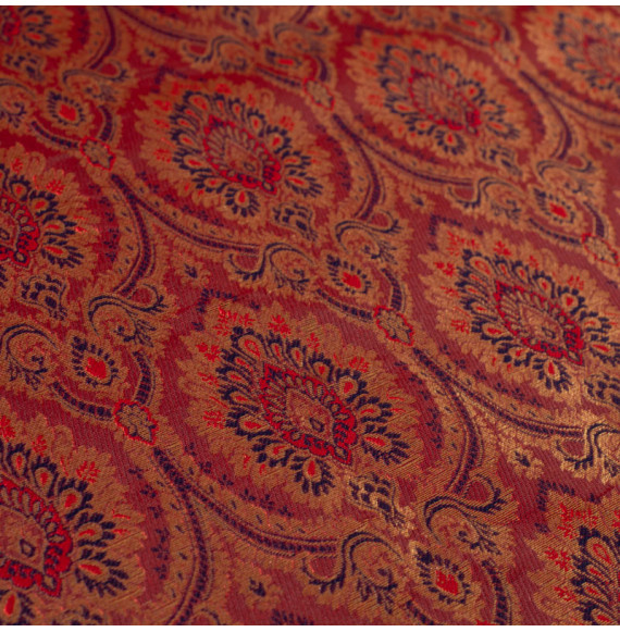 Stof-brokaat-110cm-indisch-rood-blauw-en-goud
