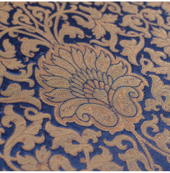 Stof-brokaat-90cm-blauw-en-goud-
met-bloemen