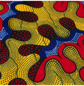 Tissu-esprit-wax-éthnique-bleu-rouge-et-jaune