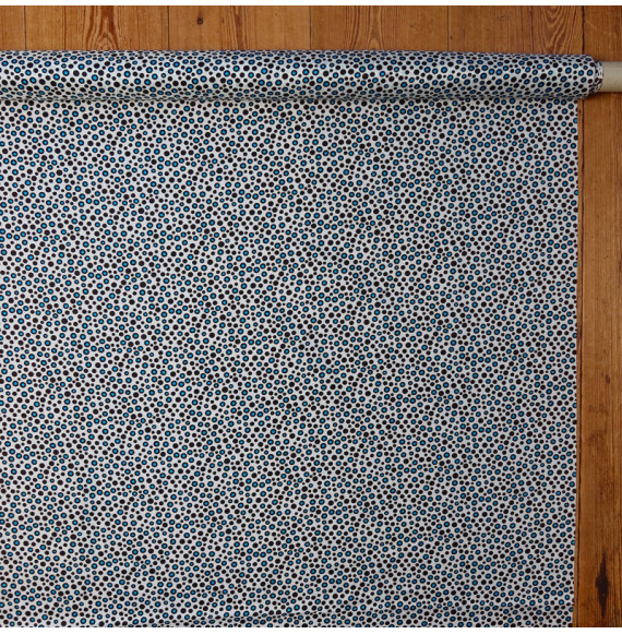 Coupon-twill-2M--zwarte-en-blauwe-stippen-op-een-witte-achtergrond