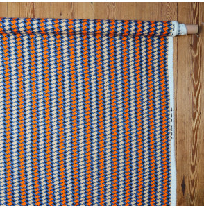 Coupon-laine-extensible-2M80-haut-de-gamme-motif-bandes-tissées-bleues-et-oranges