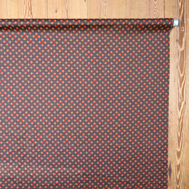 Coupon-zijden-en-wol-1M20--beige-en-bruine-bloemen