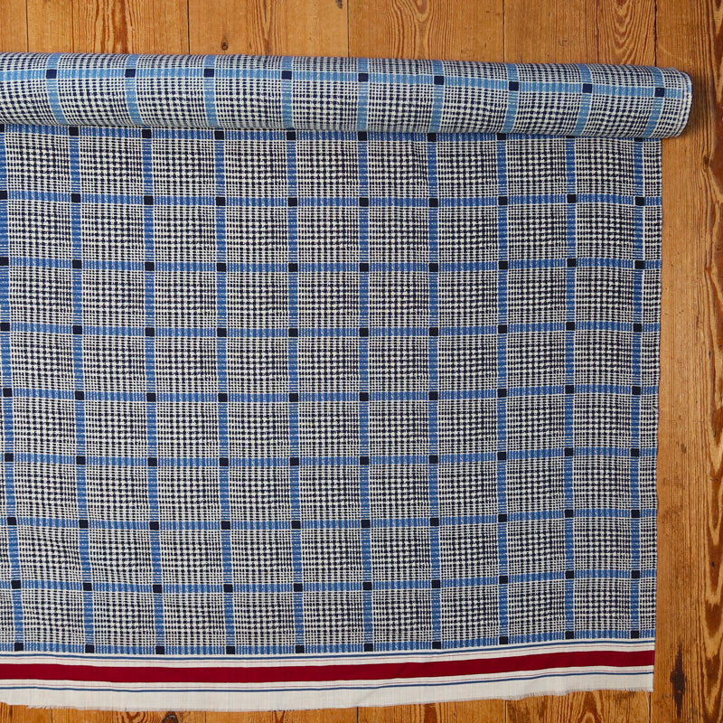 Coupon-panneaux-de-soie-de-117x98cm--haut-de-gamme-prince-de-galle-bleu