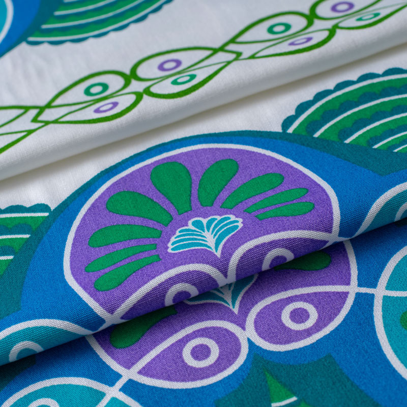 Tissu-d'ameublement-vintage-motifs-géométriques-bleus