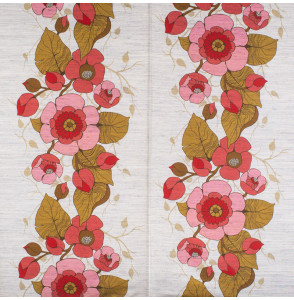 Vintage-meubelstof-roze-en-rode-bloemen-op-een-grijze-achtergrond