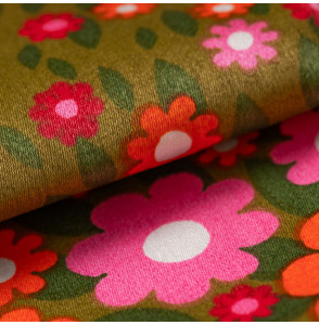 Tissu-d'ameublement-vintage-fleurs-roses-et-oranges-sur-fond-vert