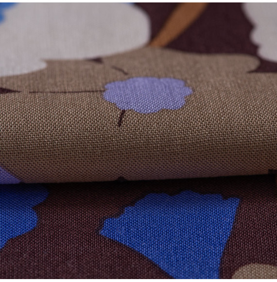 Stof-met-bloemen-bruin-et-blauw