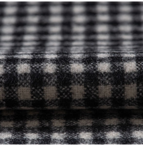 TISSU-EN-LAINE-FIN-FLANEL-VICHY-NOIR-ET-BLANC