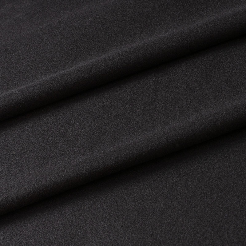 TISSU-DRAP-DE-LAINE--NOIR