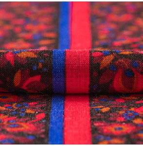 TISSU-LAINE-FINE-ET-DOUCE-DE-LA-MAISON-ABRAHAM-FEUILLAGE-BORDEAUX-ET-ROUGE-SUR-FOND-LIGNÉ