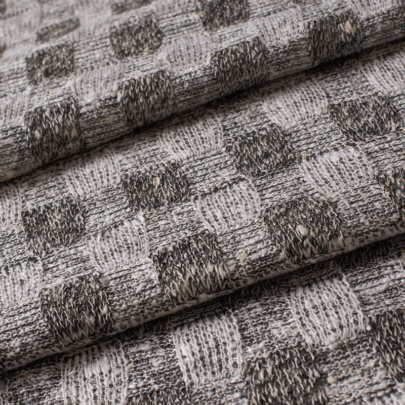 TISSU-MAILLE-EXCEPTIONNELLE-EN-LAINE-ET-SOIE-AGNONA-MADE-IN-ITALY-VICHY-NOIR-ET-BLANC