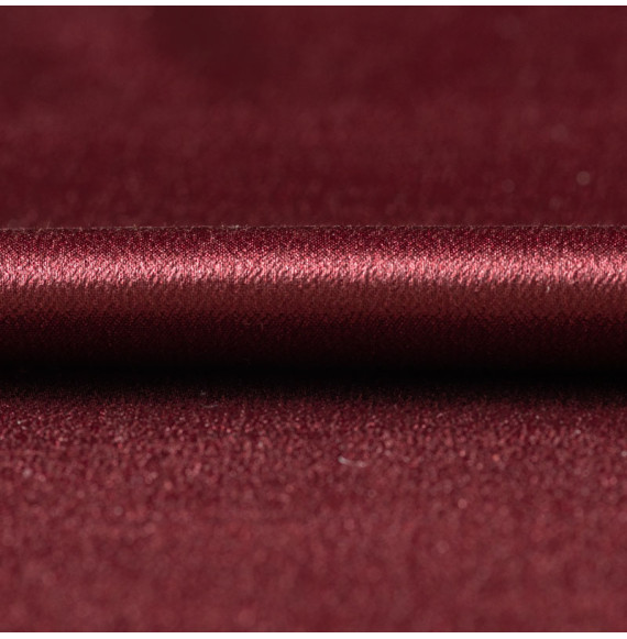 TISSU-SOIE-CRÈPE-SATIN-BORDEAUX
