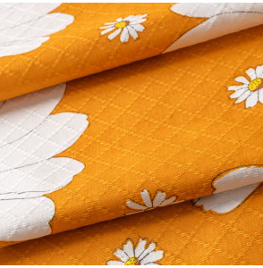 TISSU-VINTAGE-AUTHENTIQUE-DES-ANNÉES-60-70-MARGUERITES-BLANCHES-SUR-FOND-ORANGES