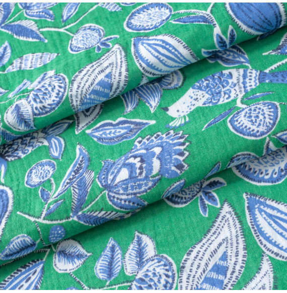Tetra-Stof-met-bloemen-blauw-achtergrond-groen
