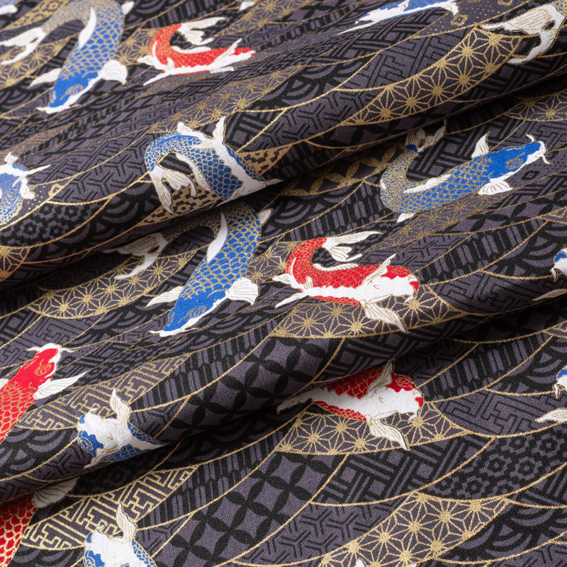Tissu-coton-anthracite-carpes-esprit-japonais-doré
