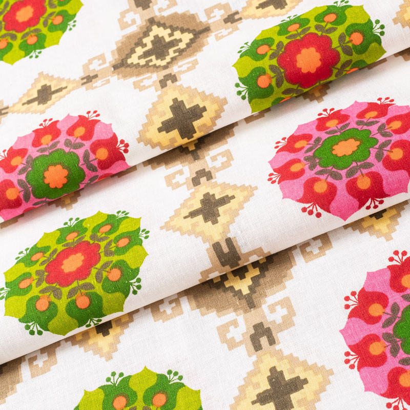 TISSU-VINTAGE-AUTHENTIQUE--FLORAL-ET-PIXELS