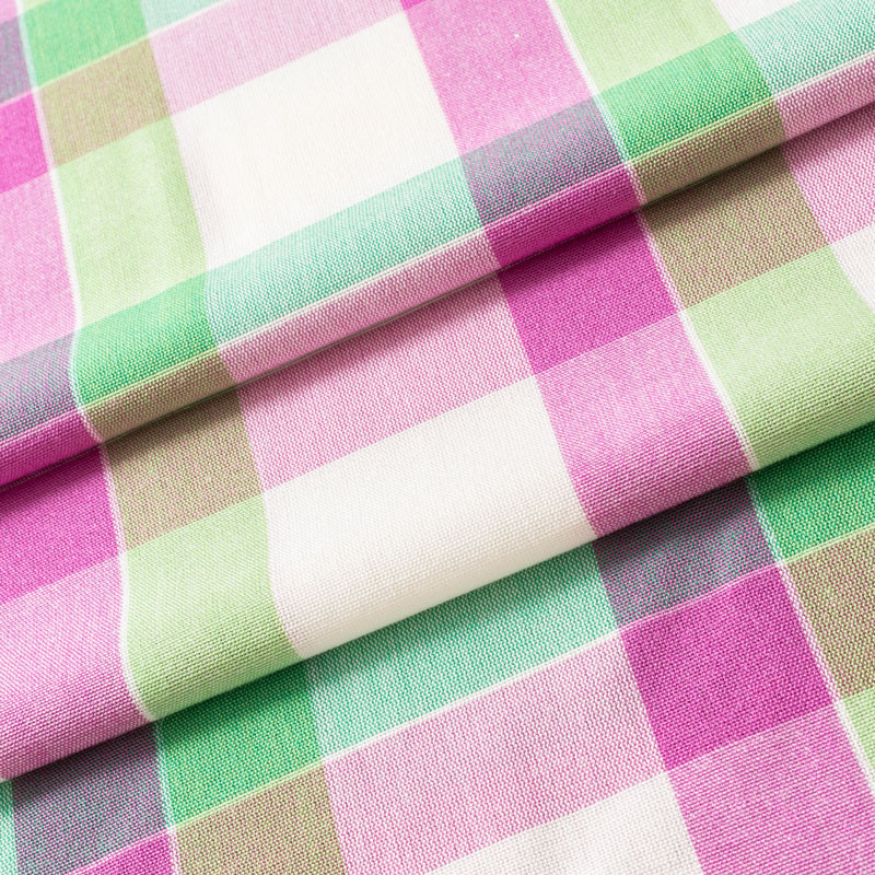 TISSU-VINTAGE-AUTHENTIQUE--CARREAUX-MAUVES-ET-VERTS