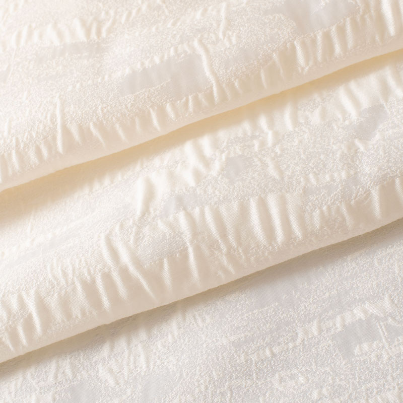 Tissu-jacquard-non-feu-crème-305cm