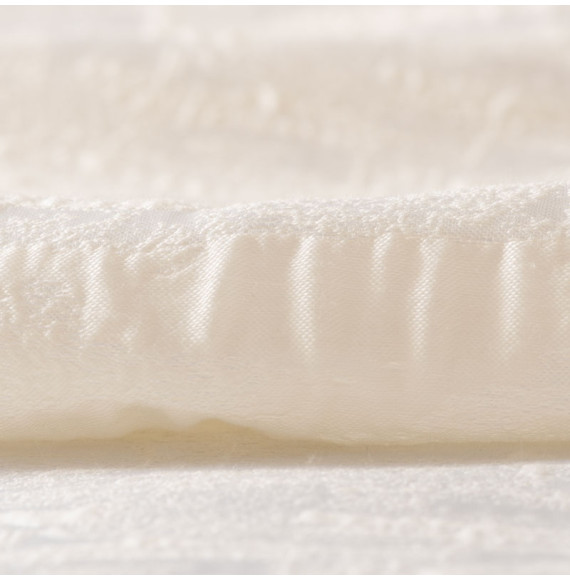 Tissu-jacquard-non-feu-crème-305cm