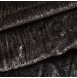 Tissu-fourrure-poil-court-noir