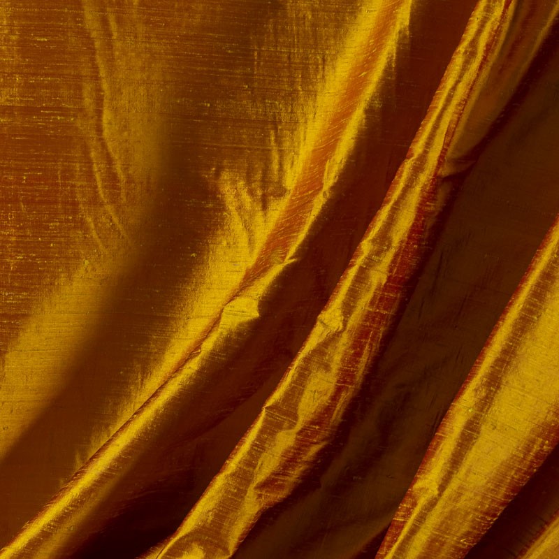 Tissu-soie-sauvage-orange-clair