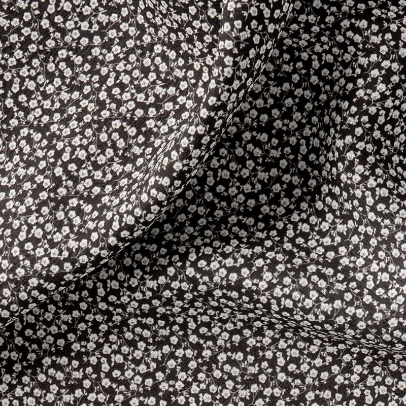 Tissu-coton-noir-fleuri