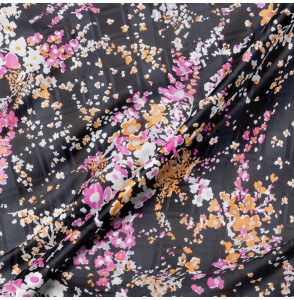 Tissu-voile-de-coton-vintage-carreaux-noir-fleuri