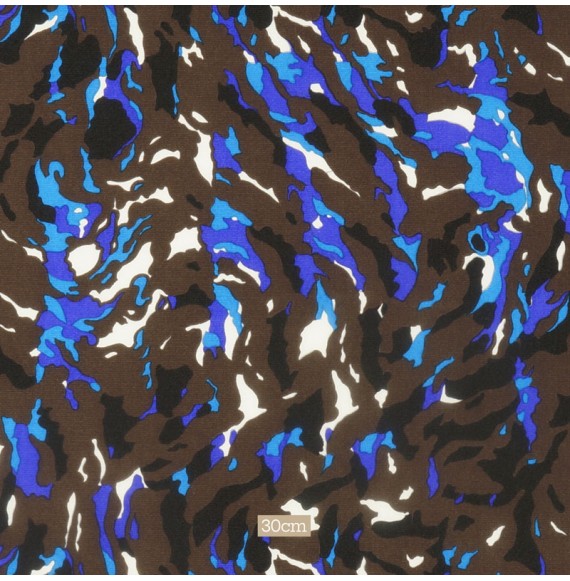 Tissu crèpe de soie imprimée camouflage bleu