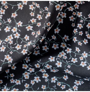 Tissu-coton-noir-Amandier-fleuri
