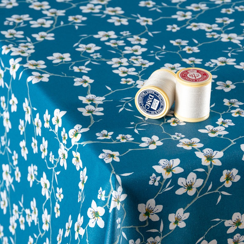 Tissu-coton-Enduit-bleu-Amandier-fleuri