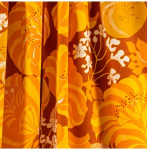 Tissu-vintage-fleuri-orange
