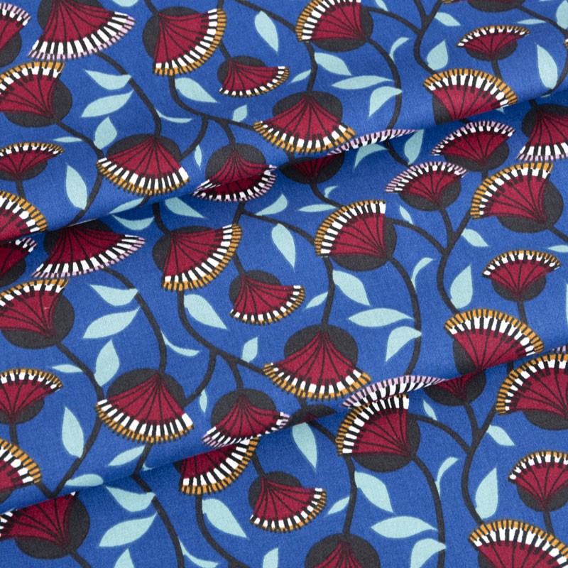 Tissu-coton-bleu-fleur-ethnique