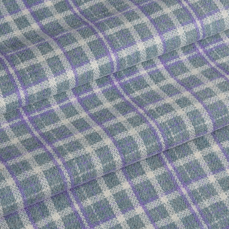Tissu-laine-vintage-carreaux-vert-de-gris