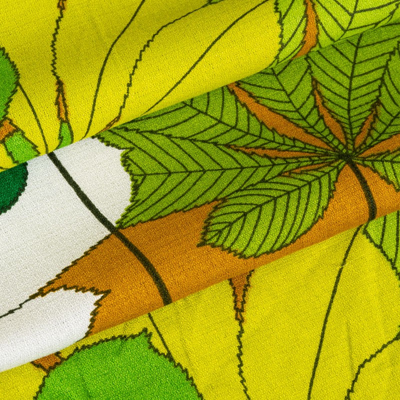 Tissu-vintage-authentique-ocre-feuilles-vertes