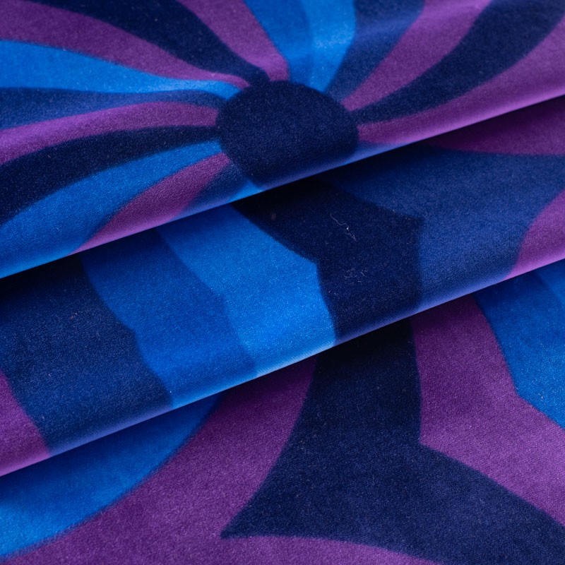 Tissu-velours-vintage-40cm-bleu-spirale-mauve
