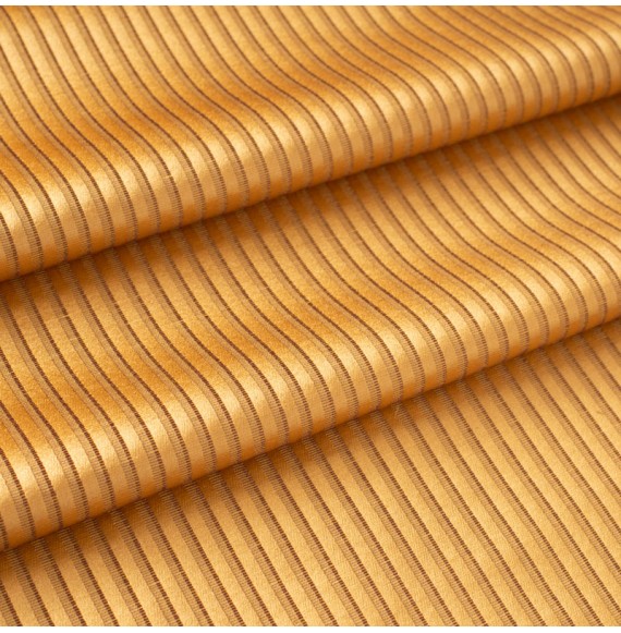 Jacquard-stof-van-linnen-en-zijde-goud-gestreept