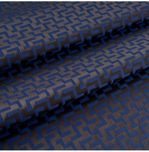 Jacquard-stof-met-geometrisch-motief-blauw-en-zwart