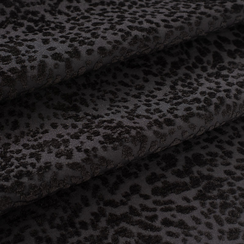 Tissu-ameublement-velours-chenille-noir-motif-aspect-léopard