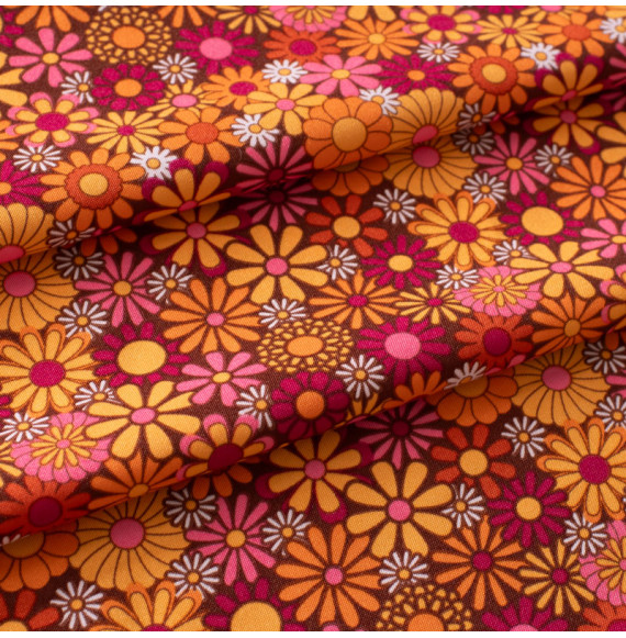 Polyetster-stof-met-vintage-print-oranje-en-roos-gebloemd