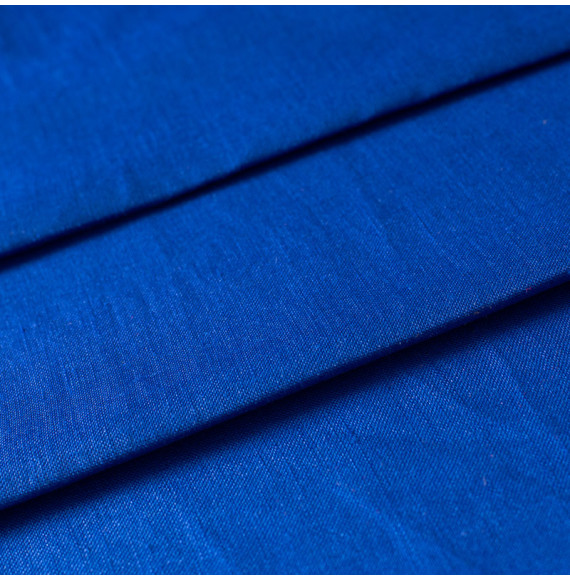 Fijne-linnen-stof-in-cobaltblauw