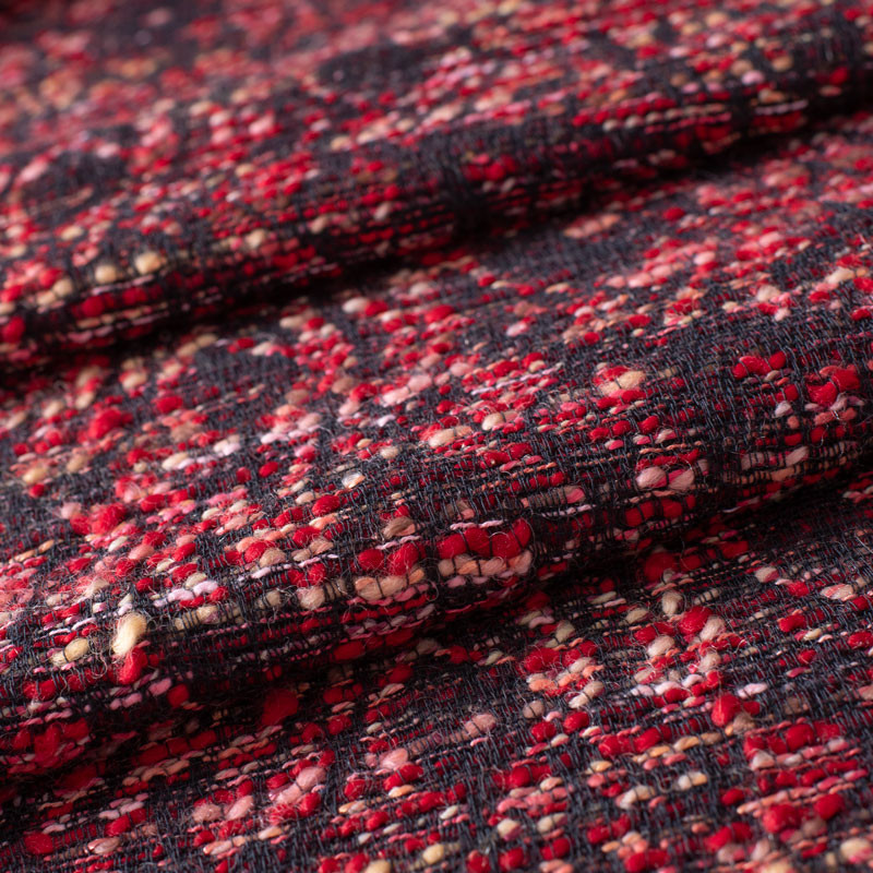 Tissu-tweed-haute-couture-tissé-en-France-rouge-et-noir