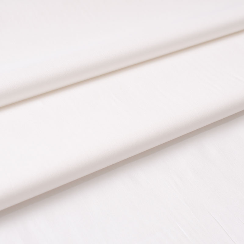 Tissu-280cm-satin-coton-blanc